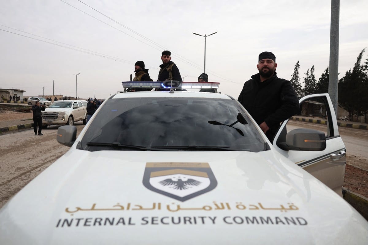 هێزەکانی ناوخۆی سووریا چوونە ناو گوندەوارەکانی کۆبانێ