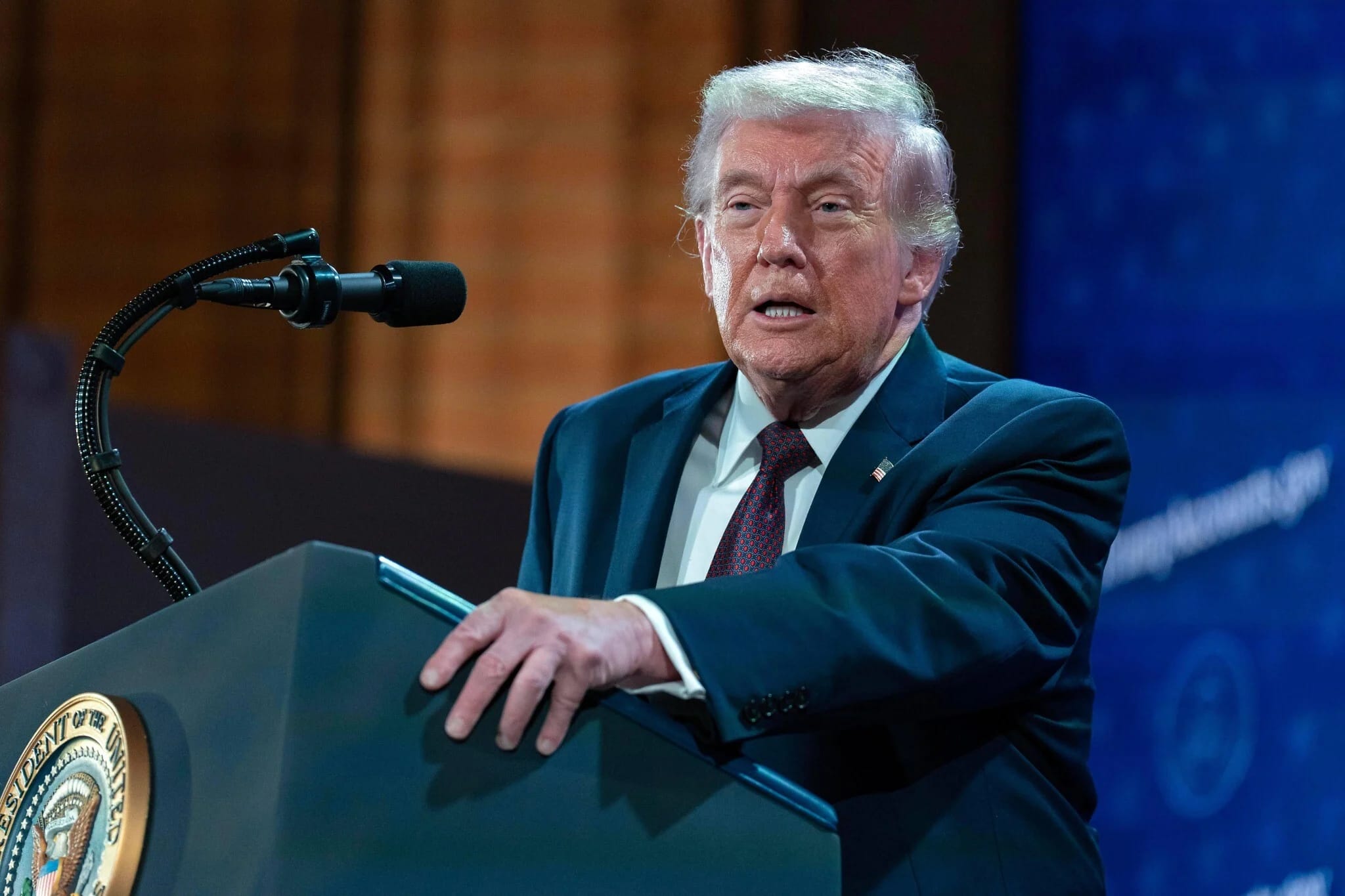 ترەمپ پێنج مەرج بۆ ئێران دادەنێت