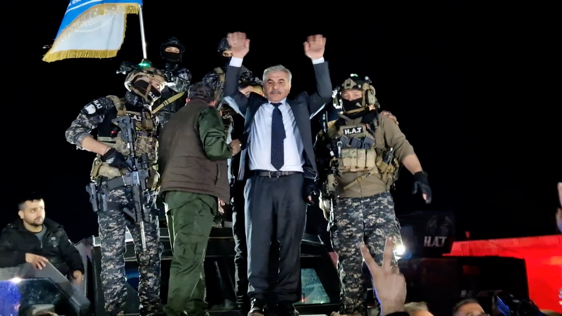 هۆزی جبوور پیرۆزبایی لە پارێزگاری نوێی حەسەکە دەکەن و پشتگیری خۆیان بۆ دەردەبڕن