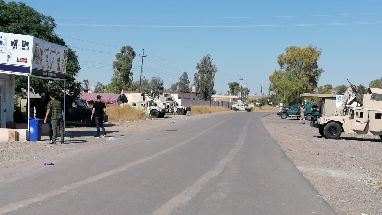 عەرەبی هاوردە خێمەکانیان لەسەر زەوی جووتیارانی کەرکووک هەڵدەگرن