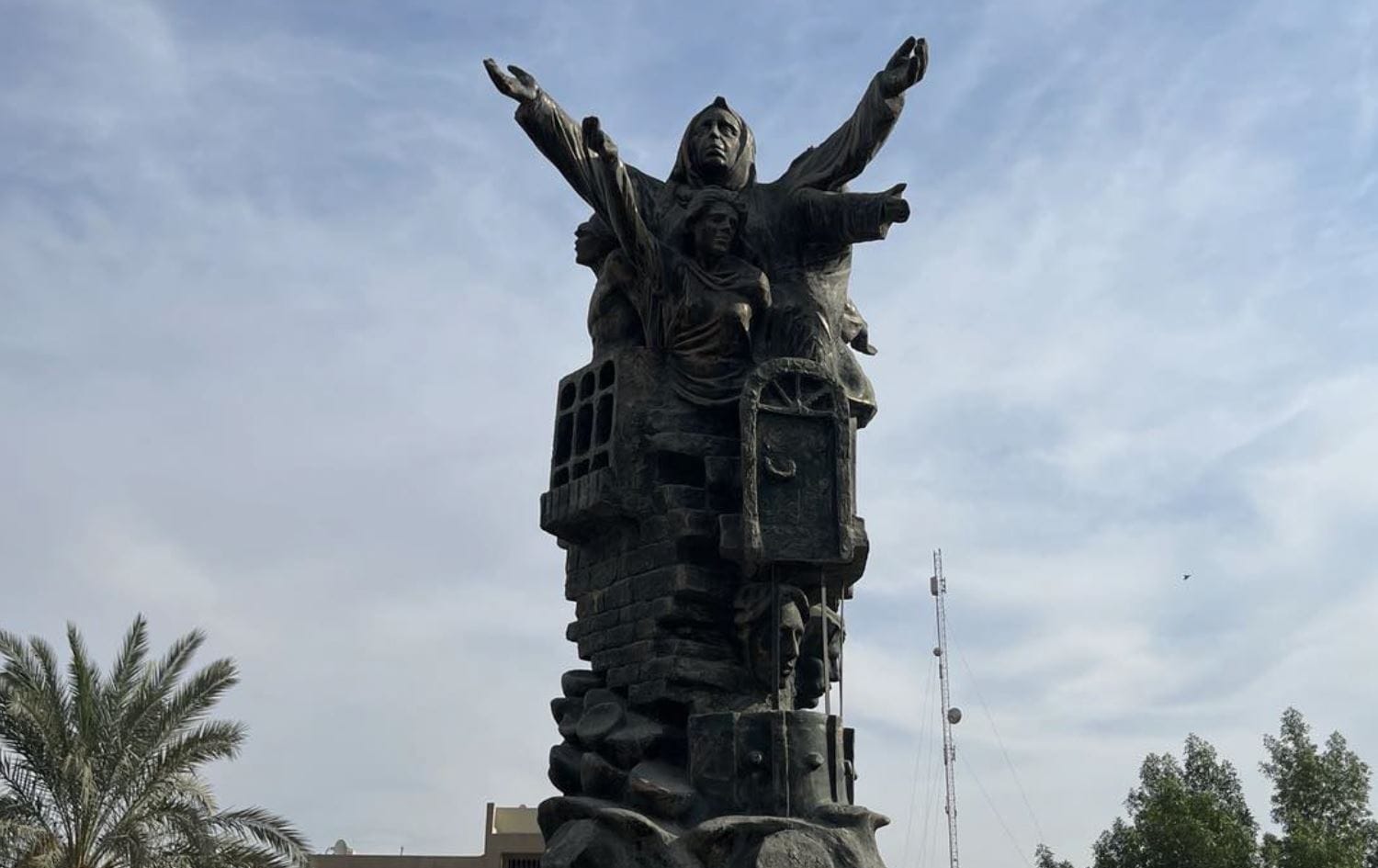 پەیکەرێک لە ناوەڕاستی بەغدا بۆ یادکردنەوەی قوربانیانی کوردی فەیلی