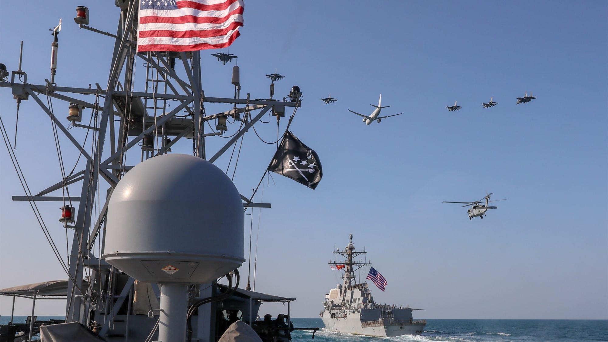 پێنتاگۆن کەشتییە فڕۆکەهەڵگرەکانی لە ڕۆژهەڵاتی ناوەڕاست دەکشێنێتەوە