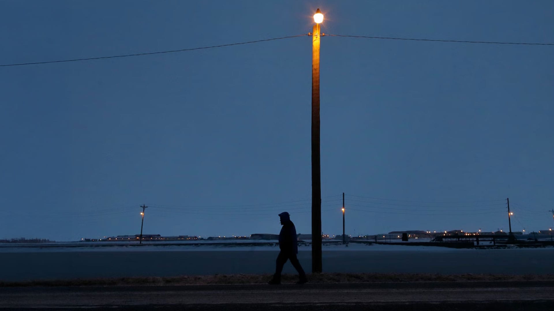 شارۆچکەیەک لە ئالاسکا دوو مانگ خۆر نابینێت