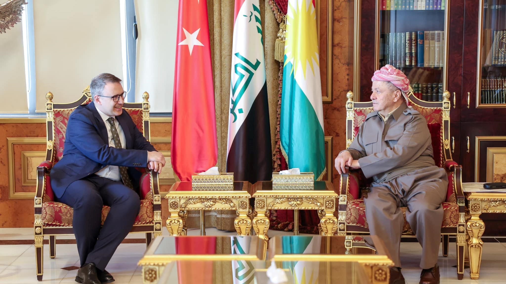 سەرۆك بارزانی و باڵیۆزی توركیا دۆخی سیاسی و دوایین پێشهاتەكانیان تاووتوێ كرد