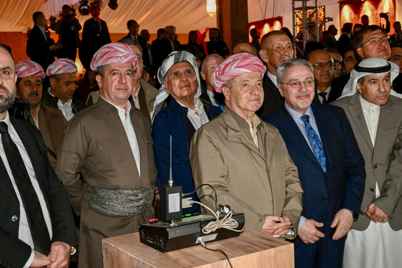 بەئامادەبوونی سەرۆک بارزانی جیاوازترین كەرنەڤاڵ لە پایتەختی نەورۆز بەڕێوەدەچێت