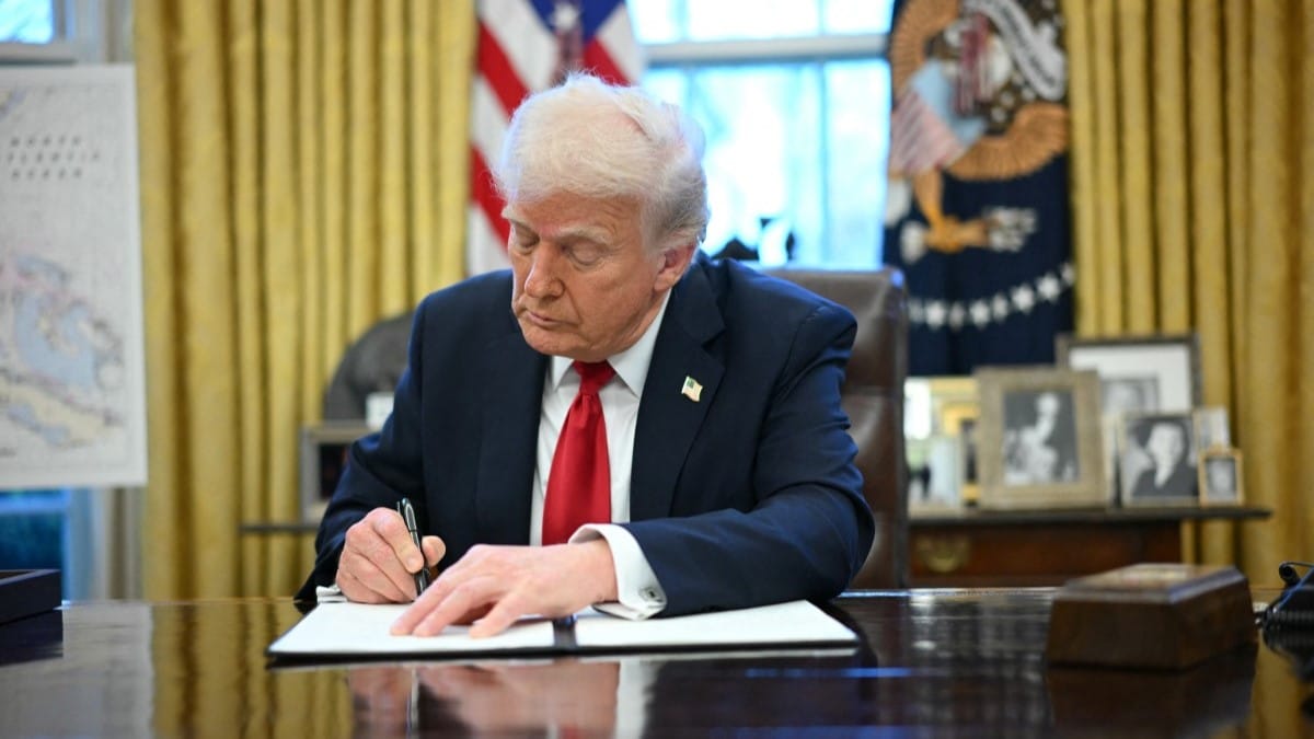 ترەمپ بڕیارێکی نوێ بۆ ئەمریکییەکان دەردەکات