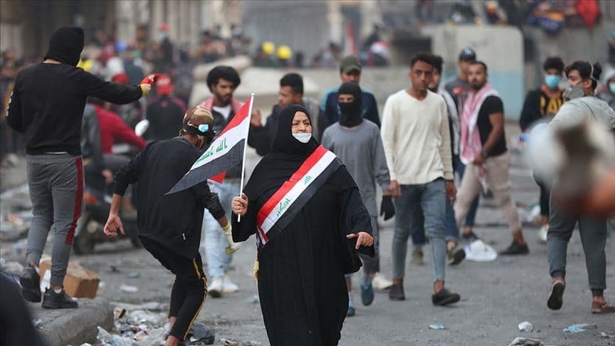 ئێران داوا لە خەڵکی عێراق دەکات بڕژێنە سەر شەقامەکان