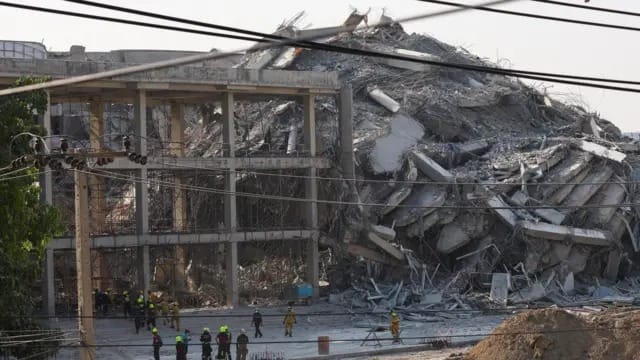 نزیکەی 20 کەس بەهۆی بوومەلەرزەکەی میانمارەوە گیانیان لەدەست دا