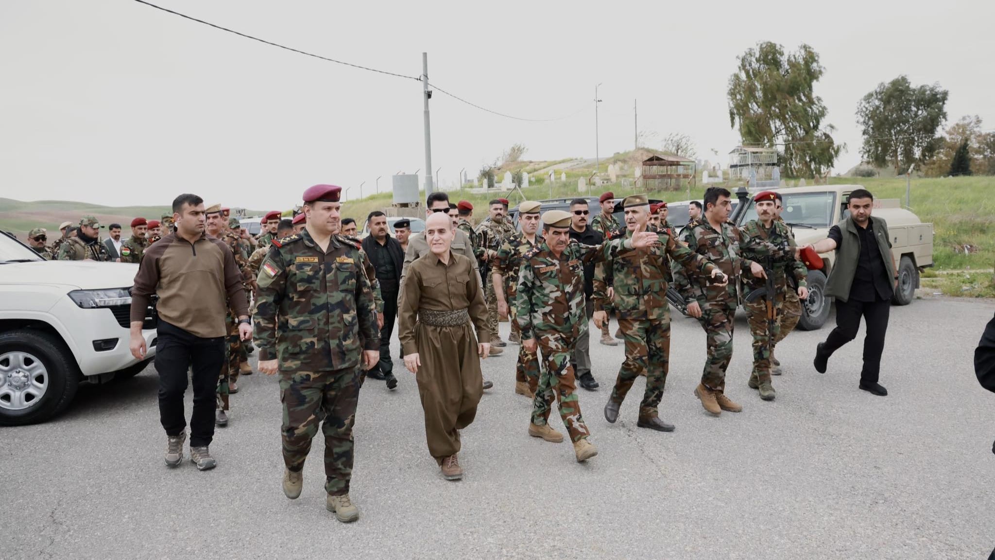 وەزیری پێشمەرگە لەڕۆژانی جەژن سەنگەرەكانی بەرگری بەسەردەكاتەوە