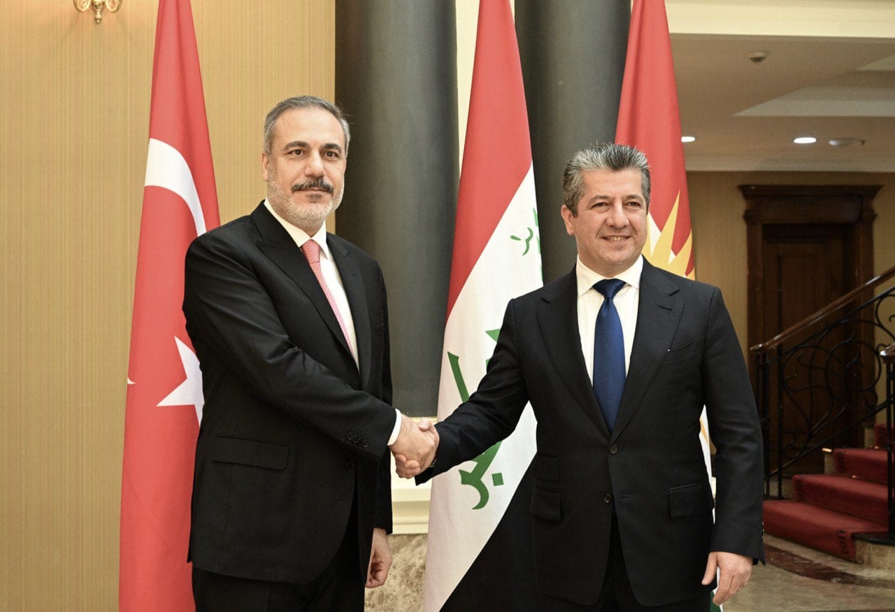 هاکان فیدان: سەرۆکوەزیران مەسرور بارزانی ژێرخانی کورستان دەبوژێنێتەوە