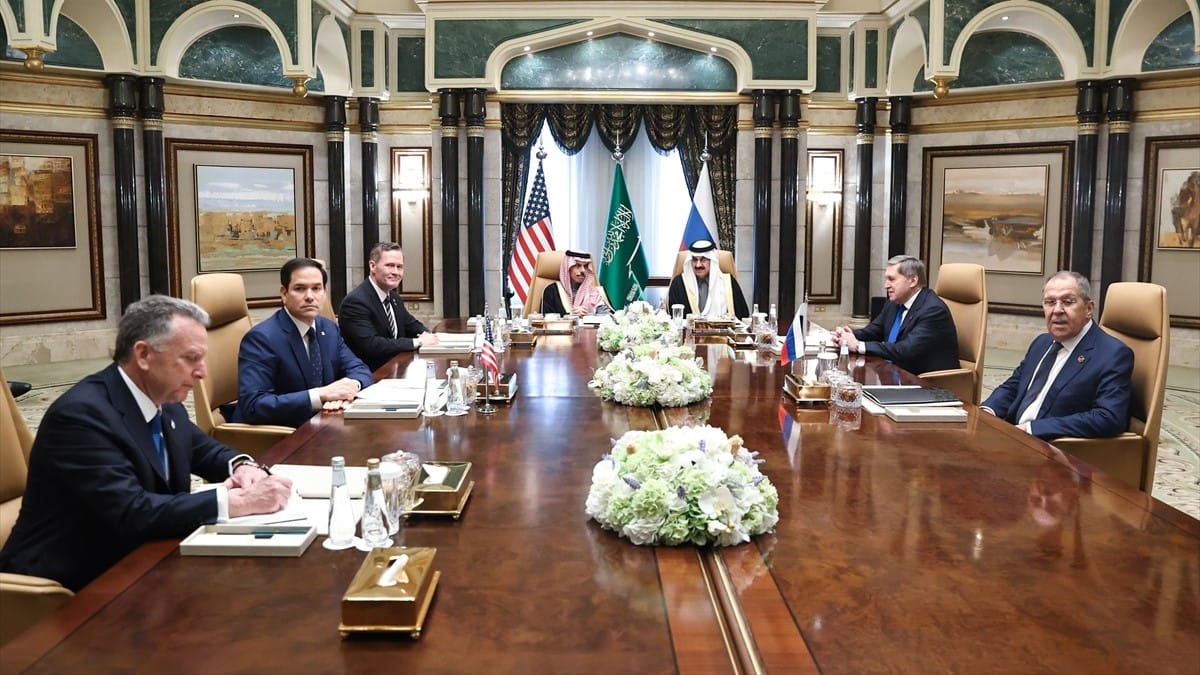 ئەمریکا و ڕووسیا لە تورکیا کۆدەبنەوە