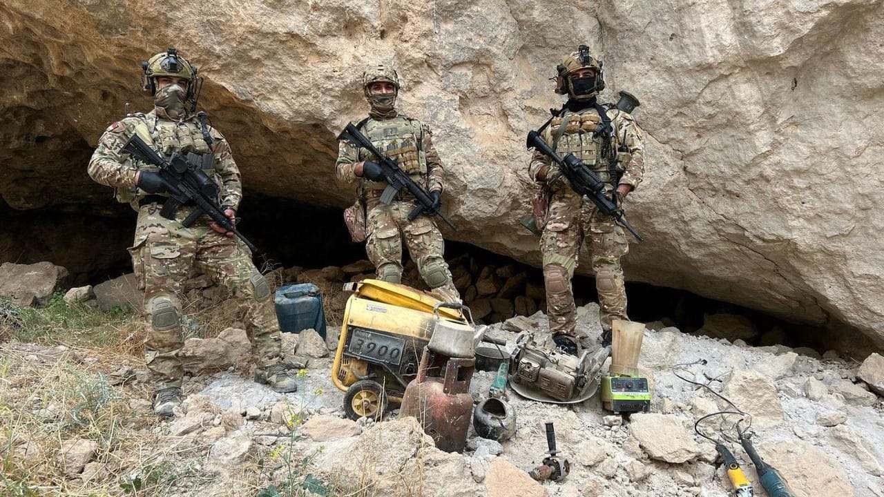 پێشمەرگە لە چیای قەرەچووغ هێرش دەكاتە سەر داعش