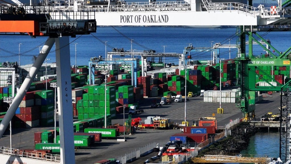 چین گومرکی سەر کاڵای ئەمریکی 125% زیاد دەکات