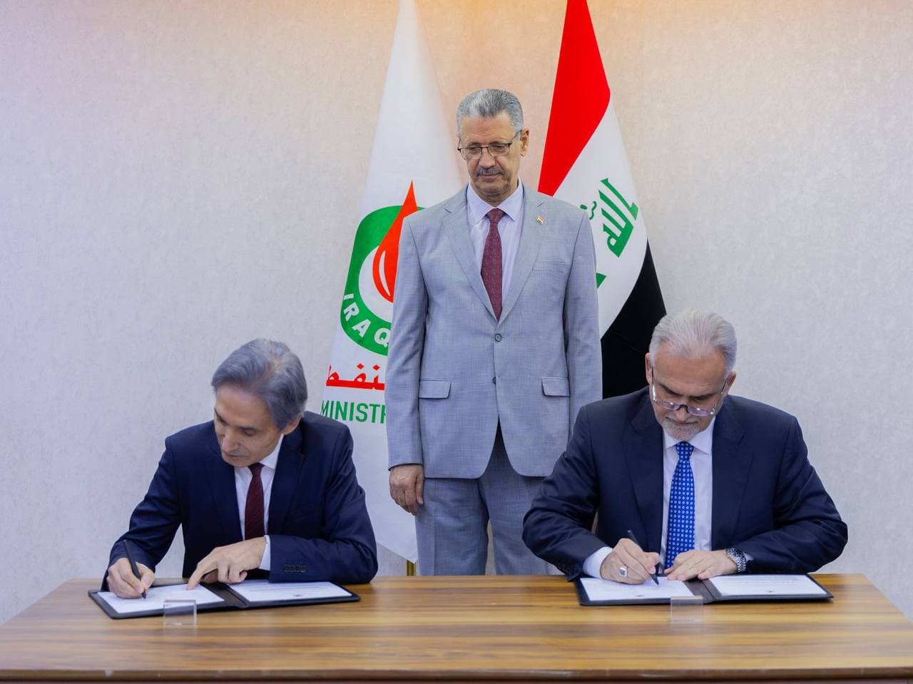 عێراق گرێبەست لەگەڵ دوو کۆمپانیای تورکی و ئیتاڵی بۆ هەناردەکردنی نەوت واژۆ دەکات