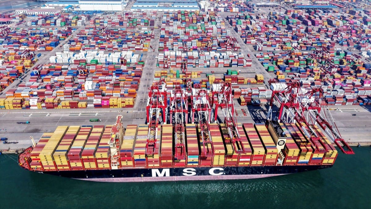 ئابووری چین گەشە دەکات