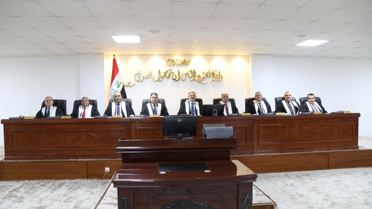 دادگای فیدڕاڵی سکاڵایەک لەسەر سەرۆکی خودی دادگاکە ڕەتدەکاتەوە