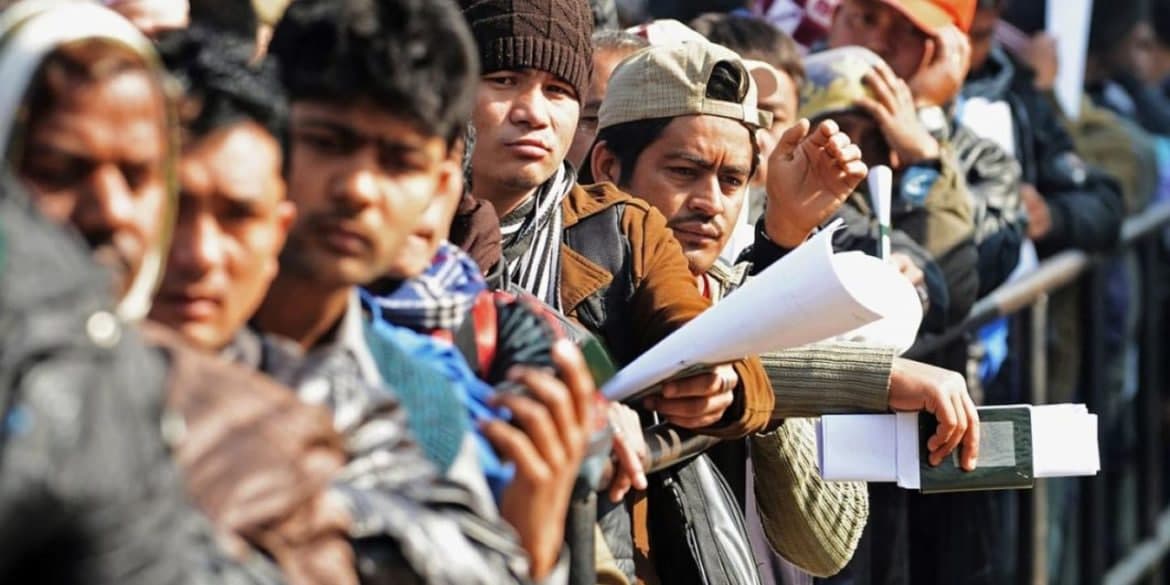 عێراق 38 کەس دیپۆرت دەکاتەوە