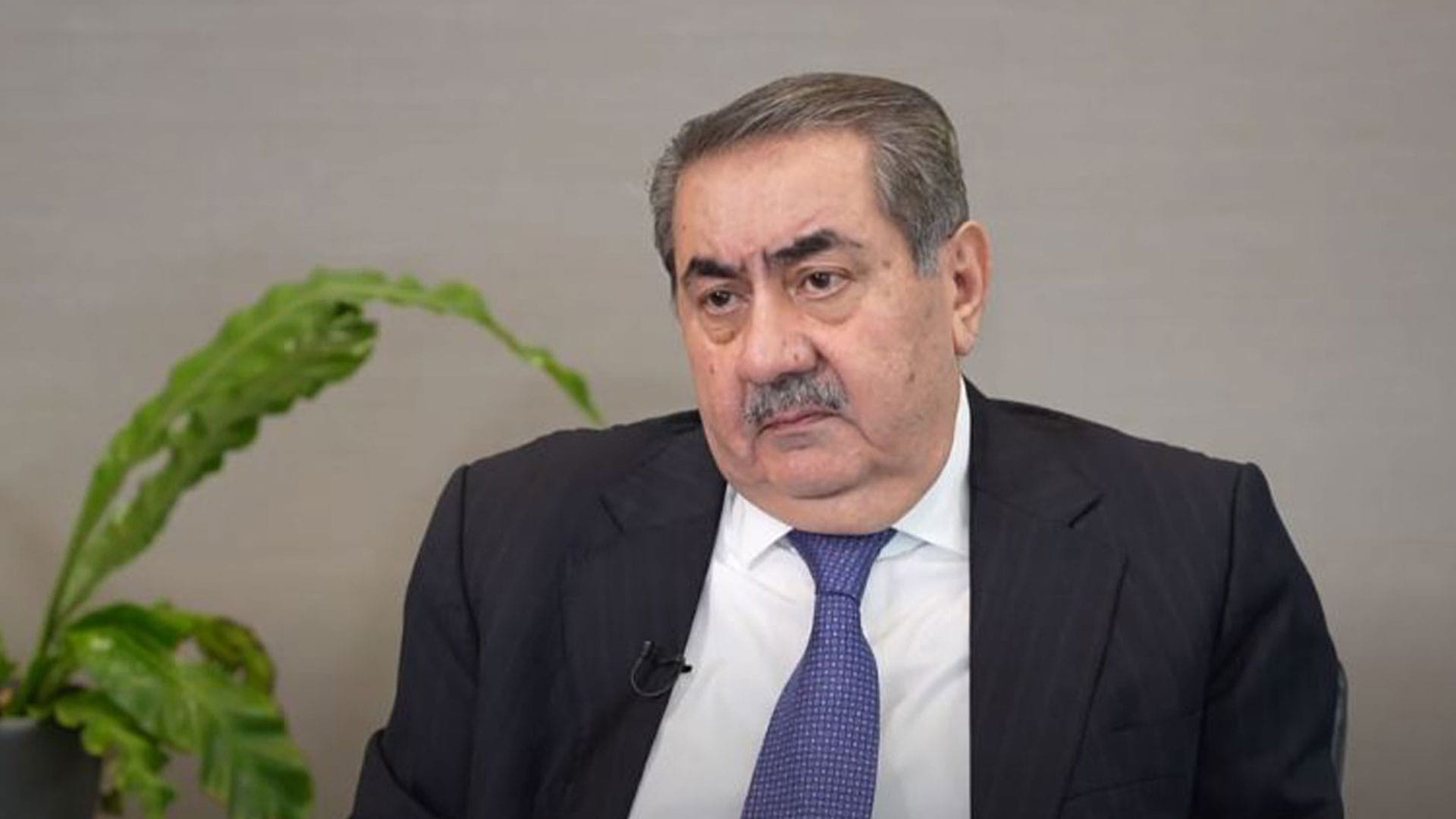 هۆشیار زێباری: سەرۆک بارزانی ڕۆڵێکی گەورەی بینی لە هێورکردنەوەی گرژییەکانی سووریا