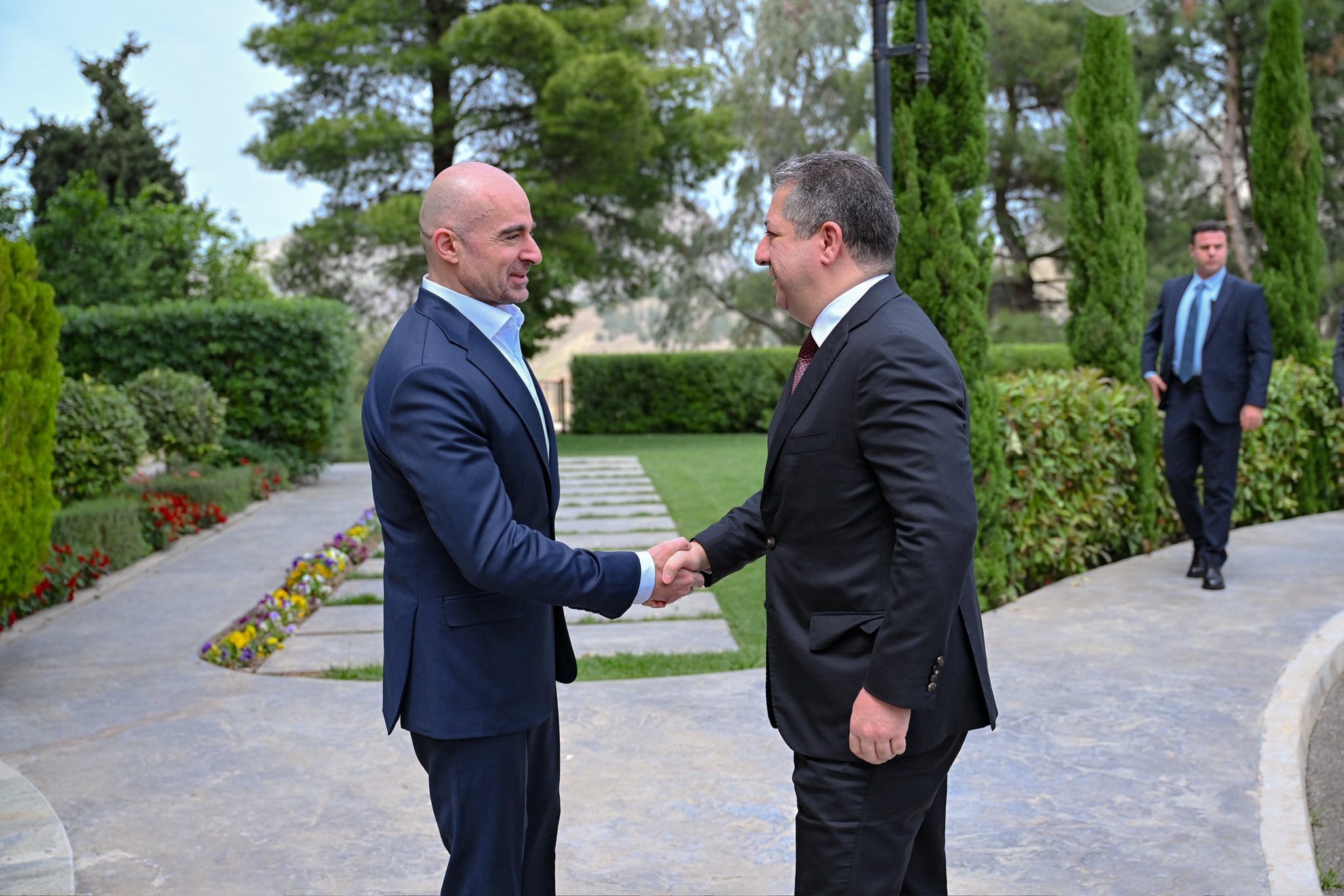 کۆبوونەوەی شاندی باڵای پارتی و یەکێتی لە دووکان بەڕێوەدەچێت