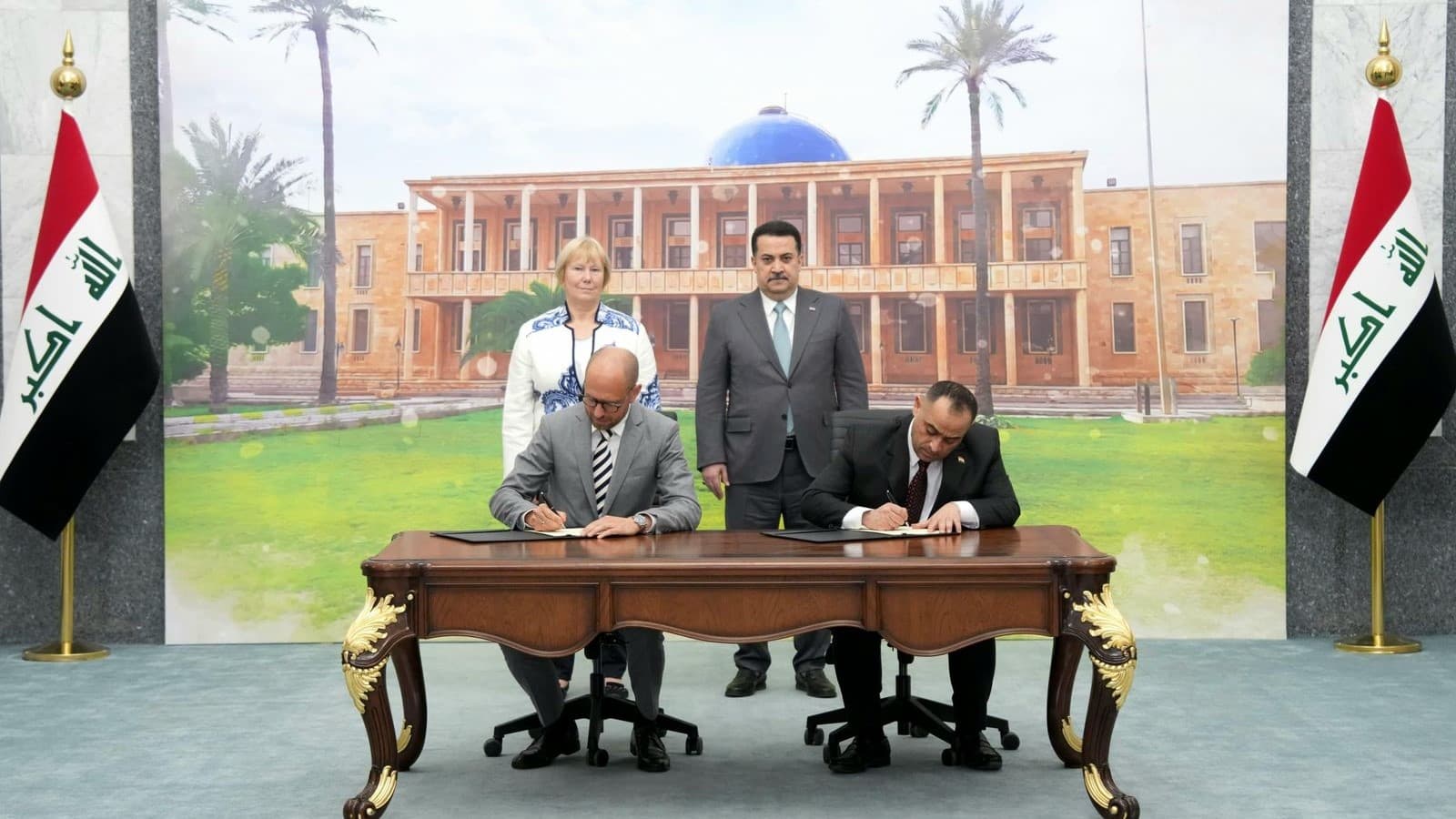 عێراق چەند ڕێککەوتنێک لە گەڵ کۆمپانیای سیمێنسی ئەڵمانی واژۆ دەکات