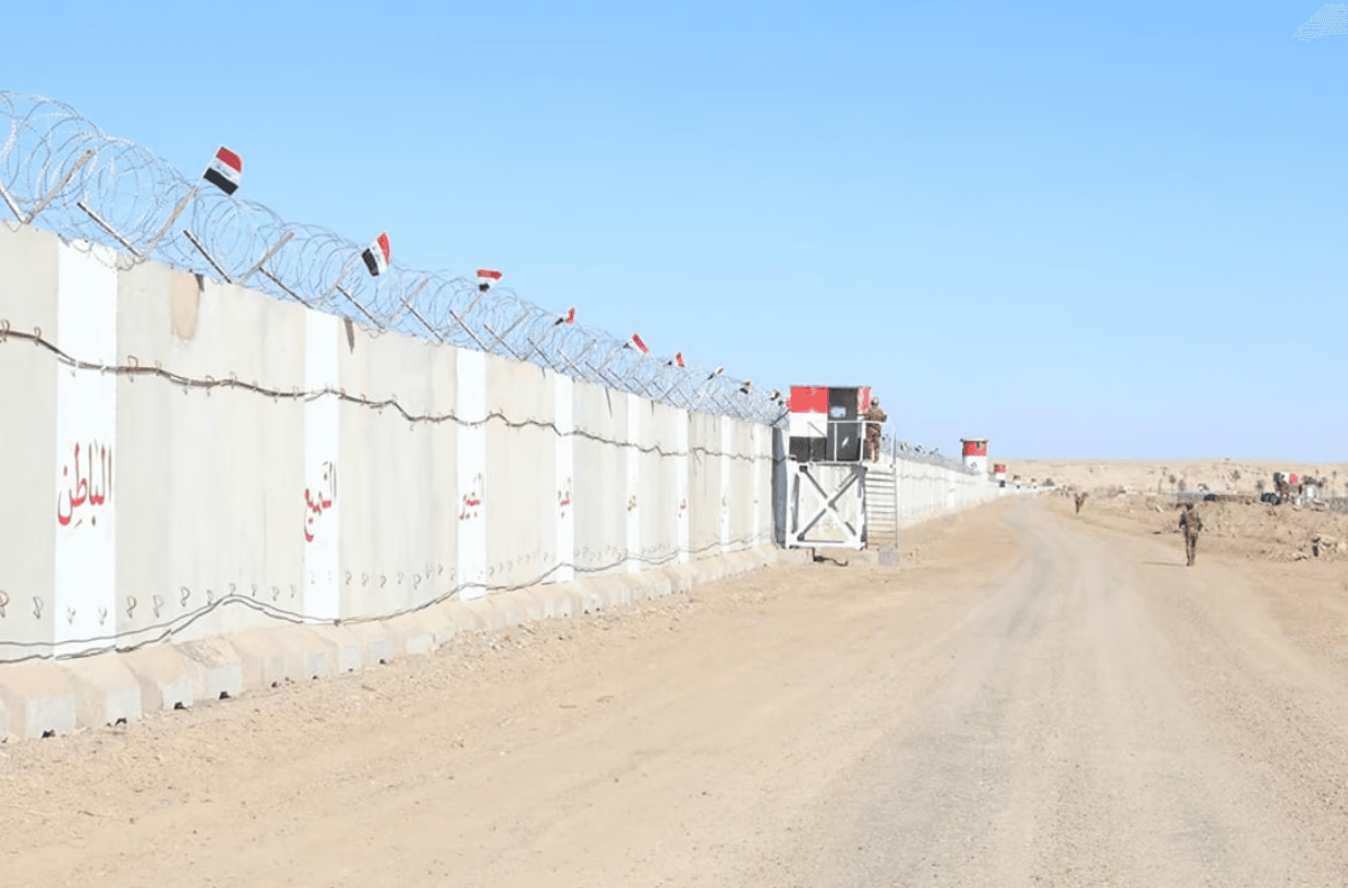 وەزیری بەرگریی عێراق: سنوورمان لەگەڵ سووریا 99% پارێزراوە