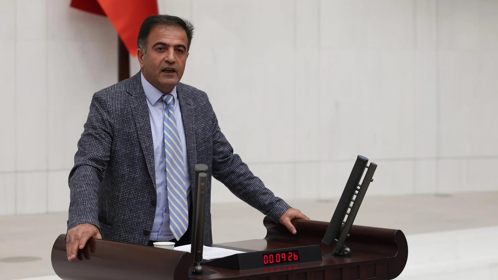 پەرلەمانتارێکی دەم پارتی: لە ماوەی 10 ڕۆژدا گۆڕانکاری خێرا لە پرۆسەی ئاشتی ڕوودەدات