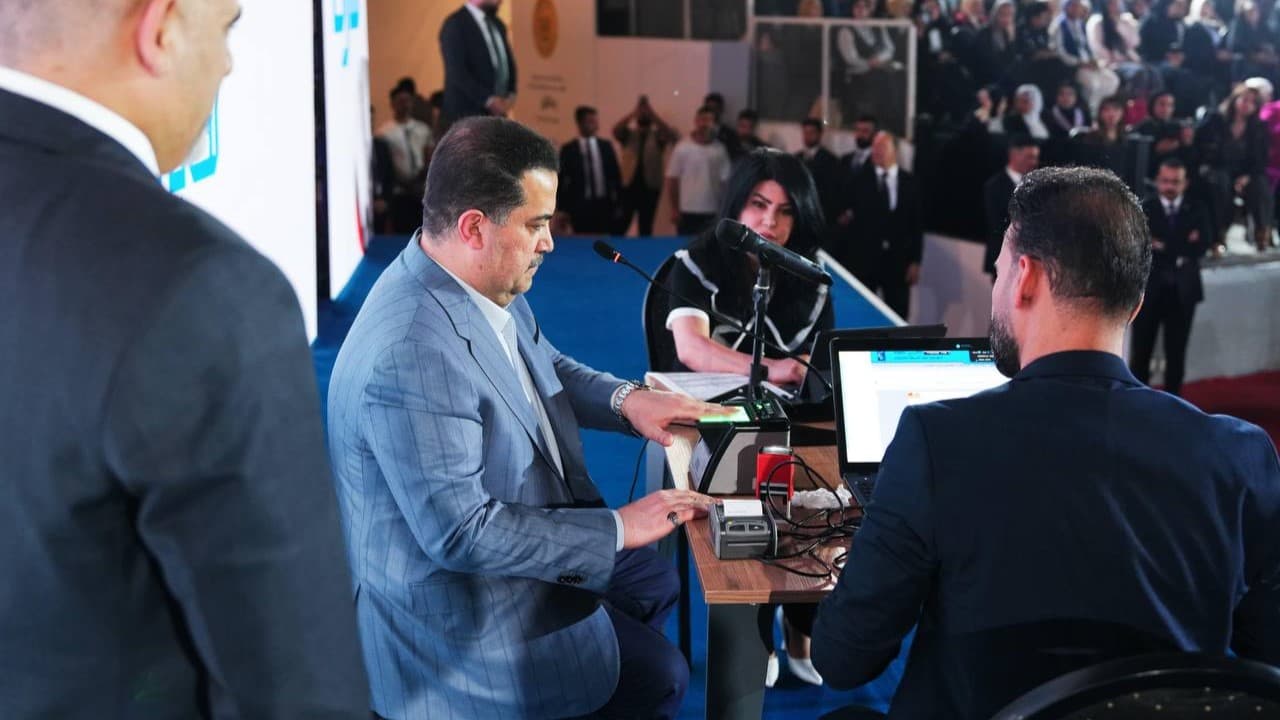 سوودانی کارتی بایۆمەتریی نوێ دەکاتەوە و داوایەکیش لە هاووڵاتیان دەکات