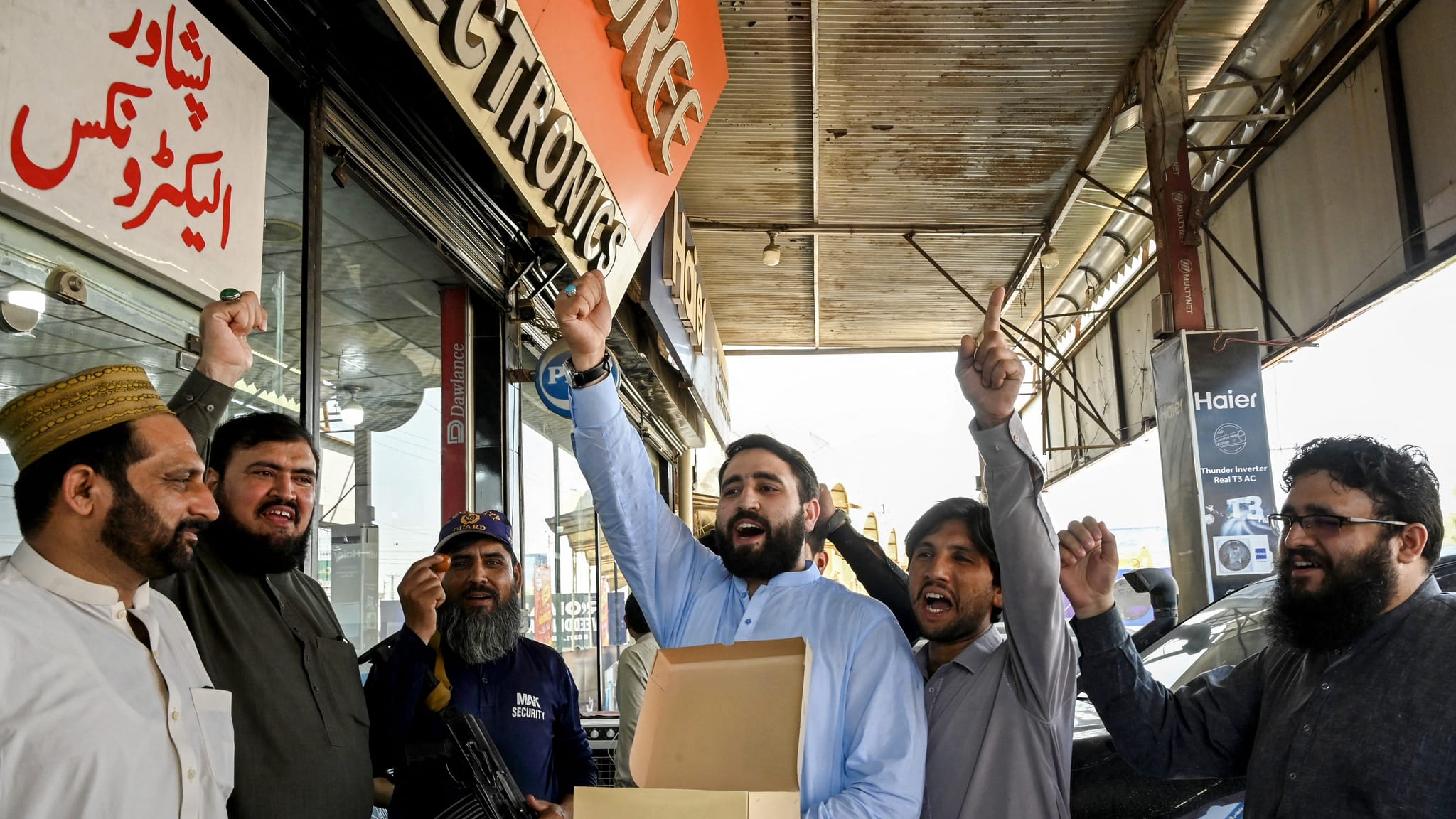 پاکستان و هیندستان بە نێوەندگیریی ترەمپ ئاگربەستیان ڕاگەیاند