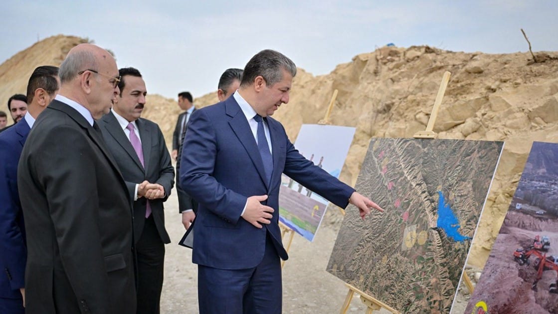 سەرۆکوەزیران مەسرور بارزانی پرۆژەی دووسایدی دەربەندی گۆمەسپان بەسەردەكاتەوە