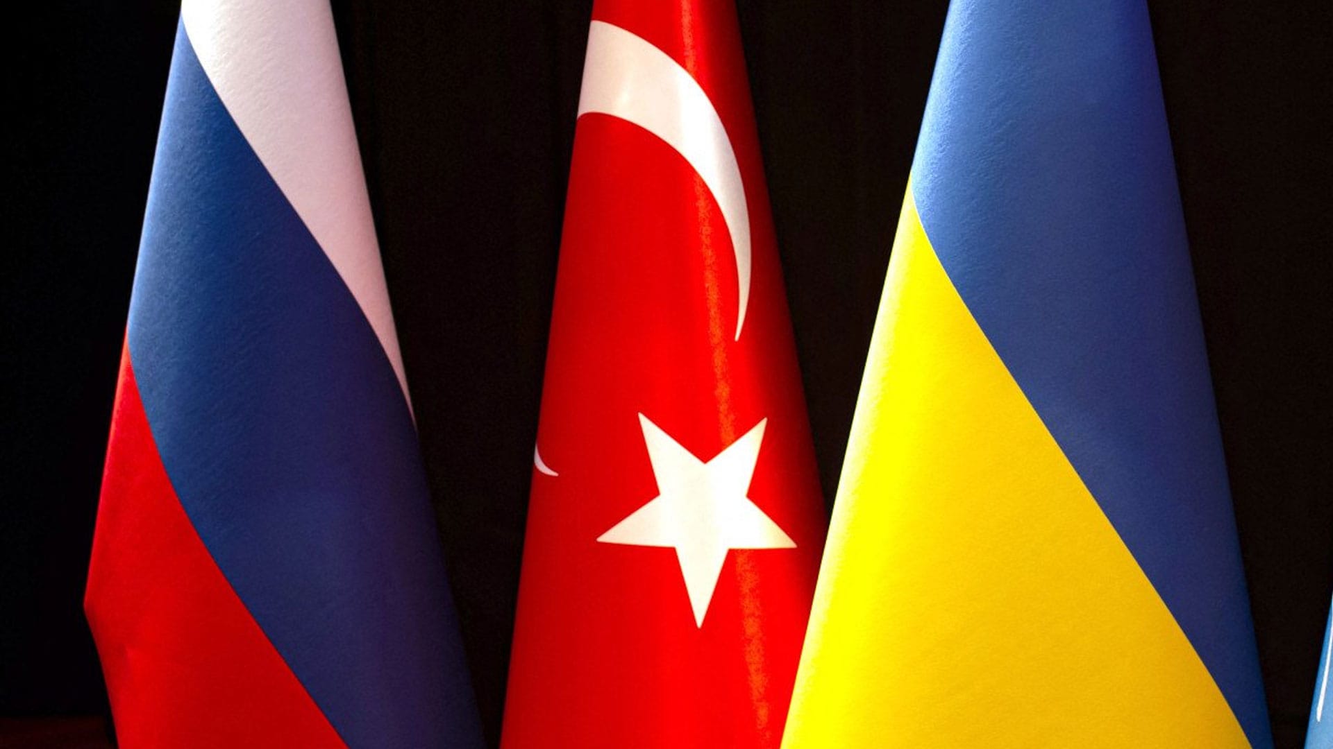 ڕووسیا و ئۆکراینا لە تورکیا کۆدەبنەوە