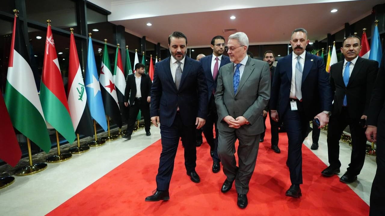 بۆ بەشداریکردن لە لووتکەی عەرەبی شەیبانی بە نوێنەرایەتی ئەحمەد شەرع گەیشتە بەغدا