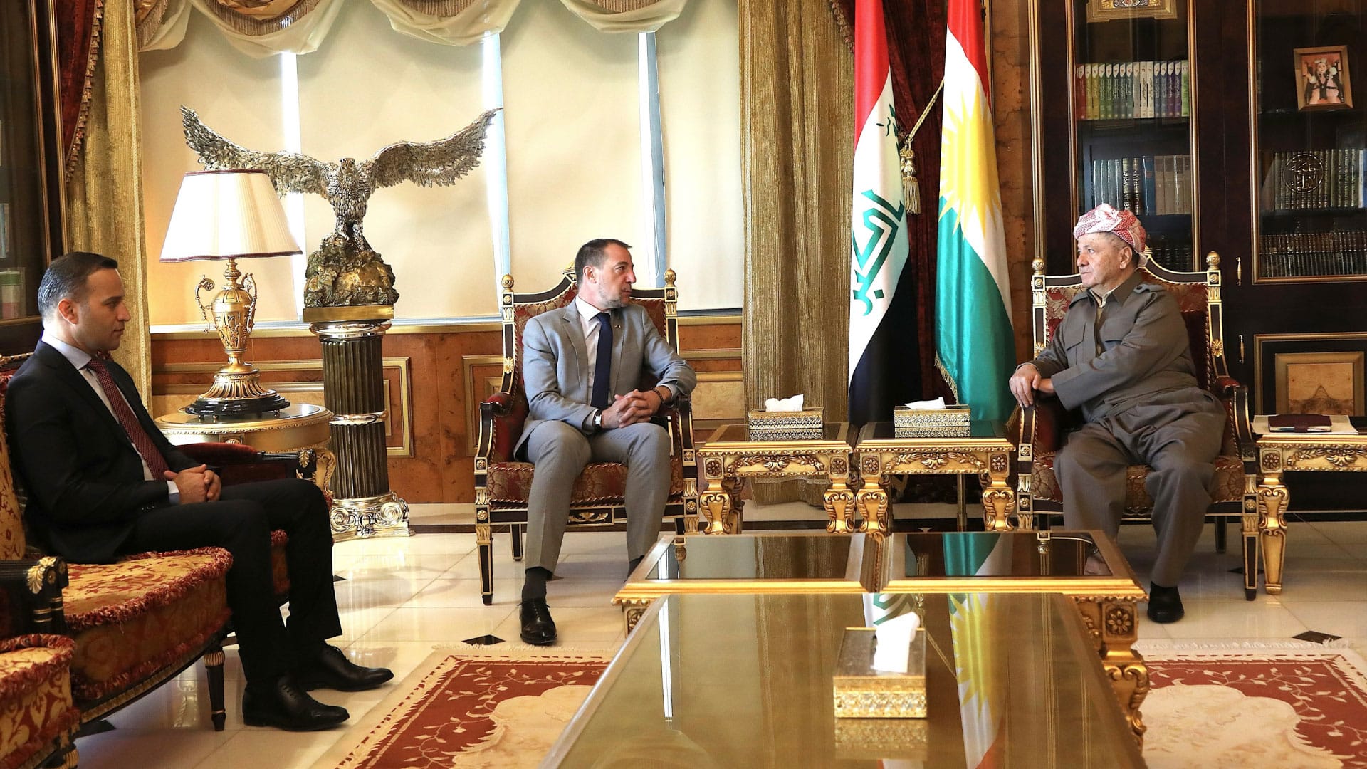 سەرۆک بارزانی پێکهێنانی کابینەی نوێی حکومەت لەگەڵ کۆنسوڵی فەرەنسا تاوتوێ دەکات