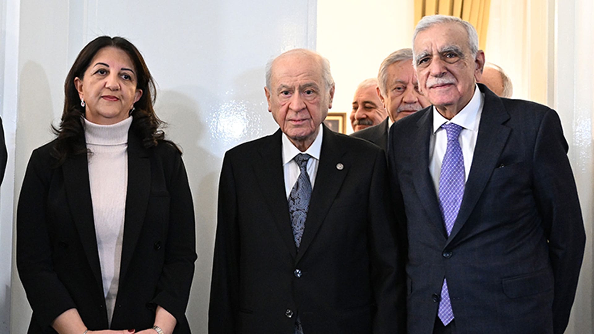 شاندی دەم پارتی سەردانی عەبدوڵڵا ئۆجەلان دەکات