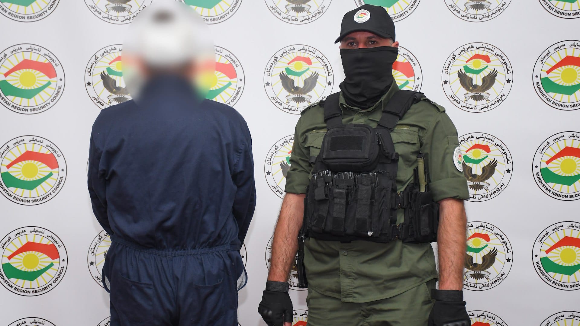 ئاسایش بکوژی کارمەندەکەی ماددە هۆشبەرەکان دەستگیر دەکات