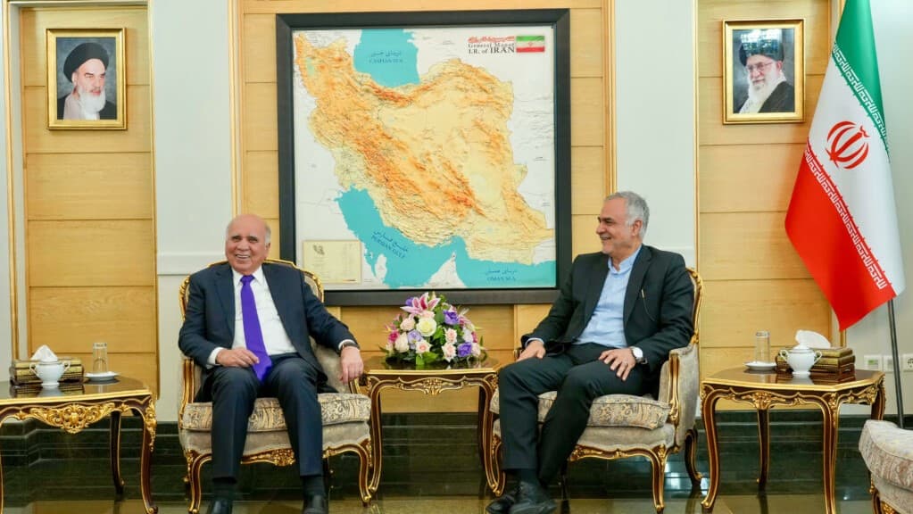 فوئاد حوسێن بە سەردانێکی فەرمی گەیشتە تاران