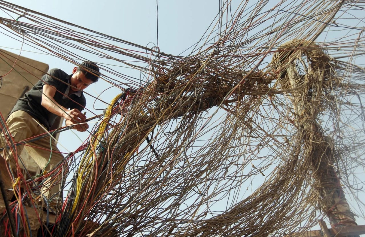 وەزارەتی کارەبای عێراق بۆ ئاڤا: ڕووبەڕووی قەیرانی کەمیی کارەبا دەبینەوە