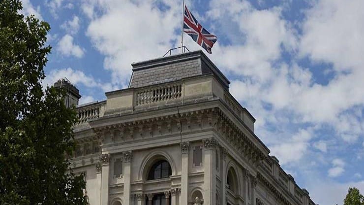 بەریتانیا دانوستانە بازرگانییەکانی لەگەڵ ئیسرائیل وەستاند