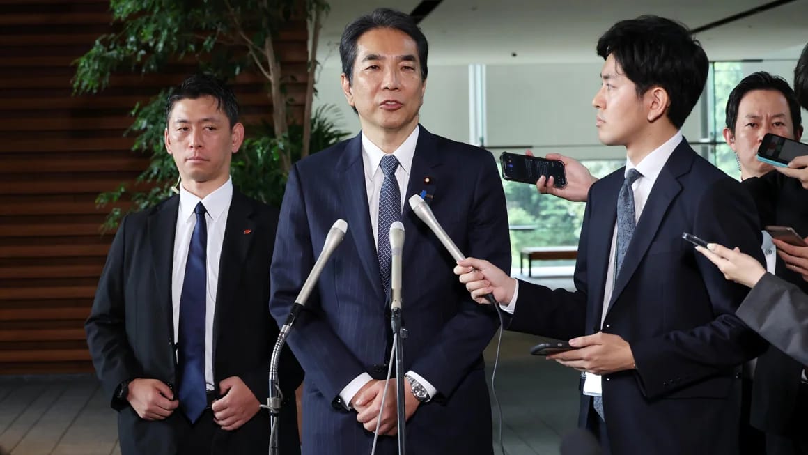 لەسەر وەرگرتنی برنج وەزیرێکی ژاپۆنی دەست لەکاردەکشێتەوە