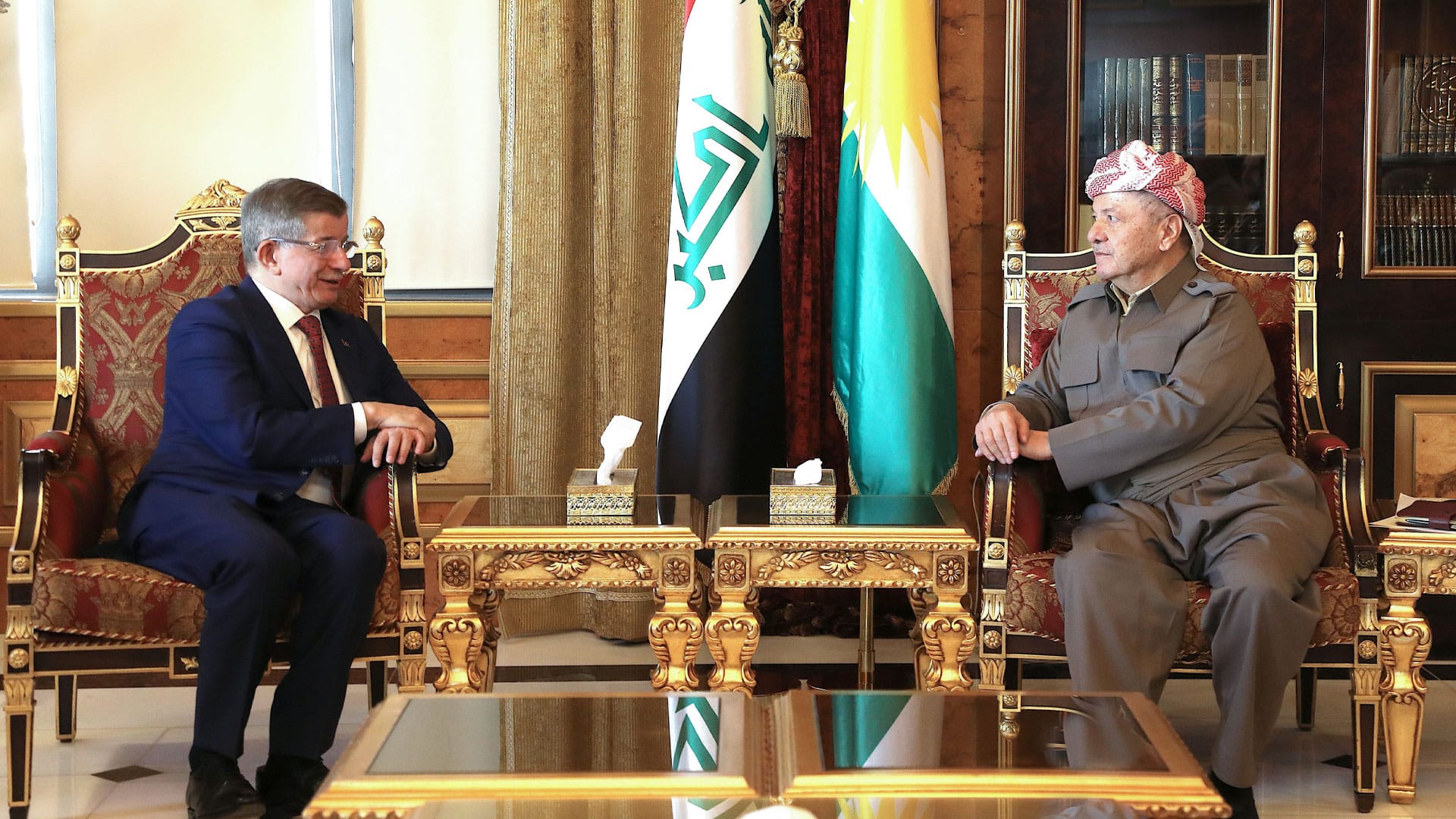 سەرۆک بارزانی و داودئۆغڵو باسی پرۆسەی ئاشتی لە تورکیا دەکەن