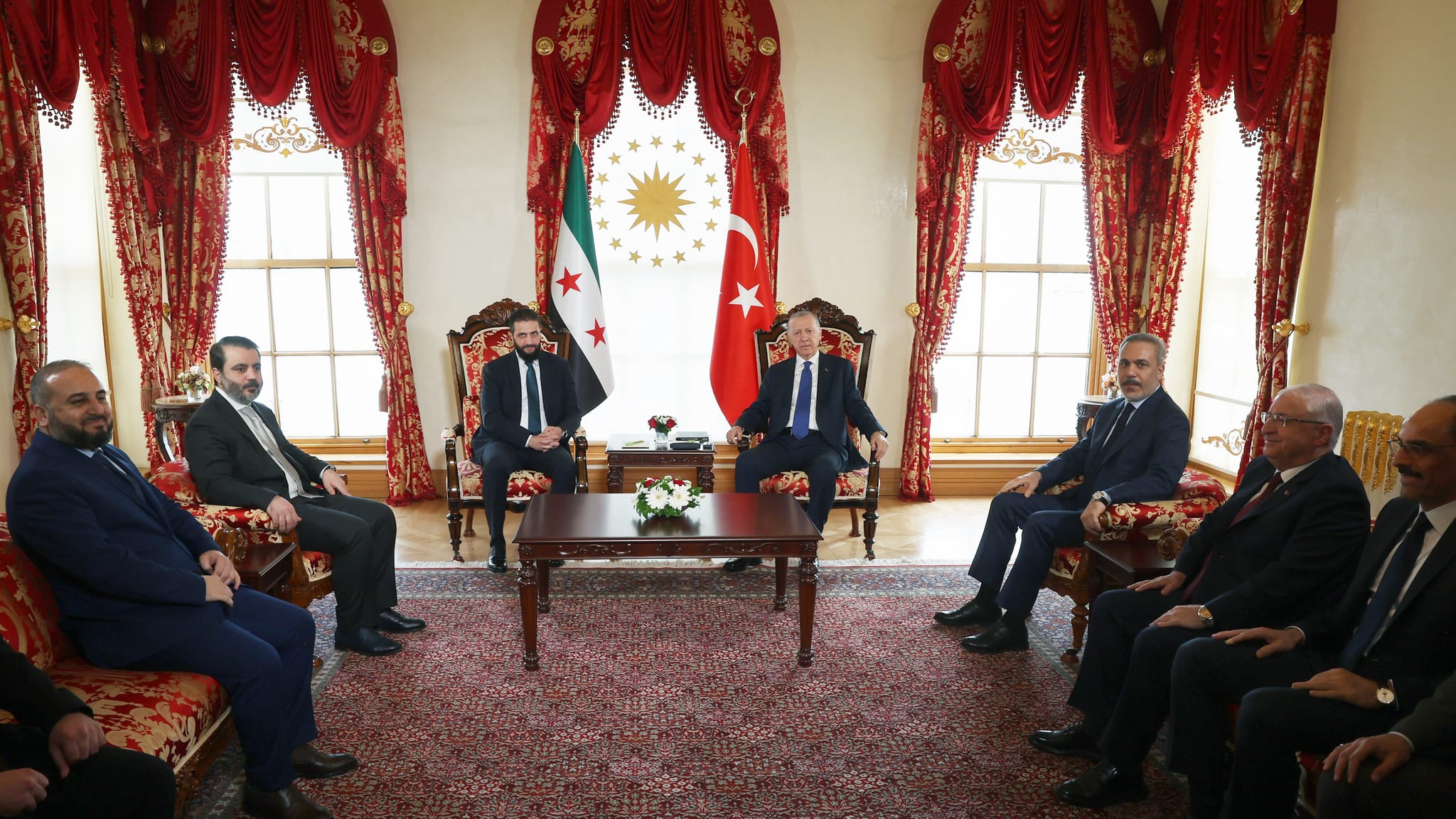 زانیاری لە بارەی ناوەڕۆکی کۆبوونەوەی ئەردۆغان و شەرع ئاشکرا دەکرێت