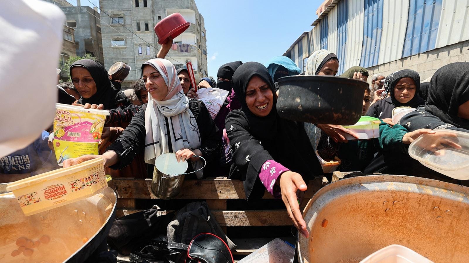 نەتەوە یەکگرتووەکان: تەواوی خەڵکی غەززە لەبەردەم برسییەتیدان