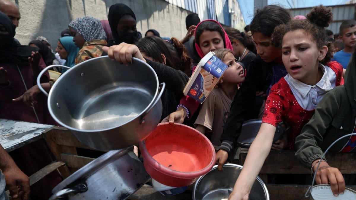 نەتەوە یەکگرتووەکان: ئیسرائیل بە ئەنقەست خەڵکی غەززە برسی دەکات