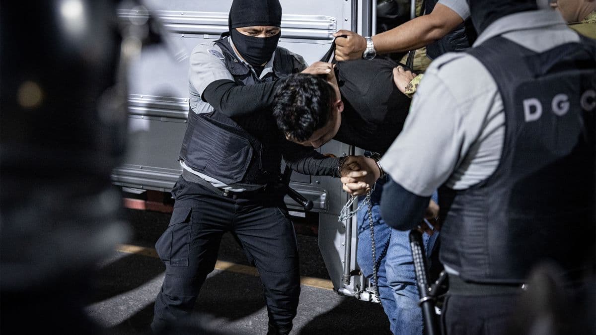 وڵاتانی یەكێتی ئەوروپا دیپۆرتی زۆرەملێی پەنابەرانی عێراقیان دەستپێكردووە