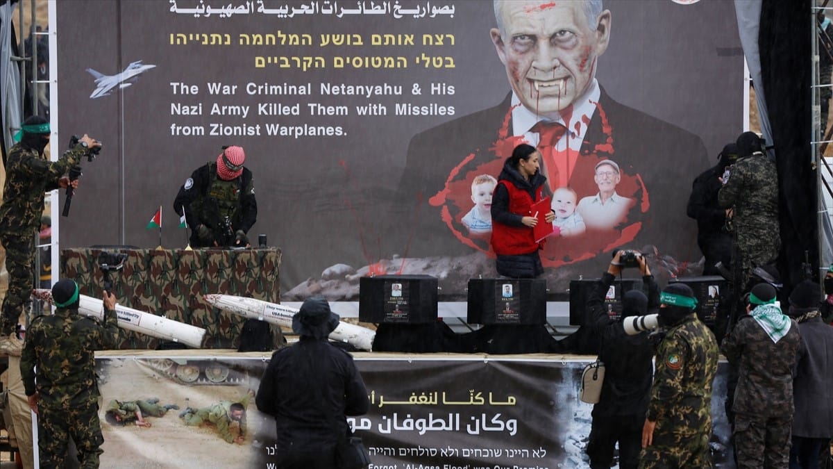 ئیسرائیل تەرمی بارمتەیەکی دەگەڕێنێتەوە