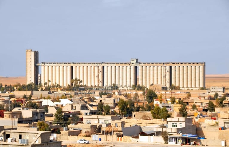 سایلۆی مەخموور بەڕووی وەرگرتنی گەنمی جووتیارانی کورد دەکرێتەوە