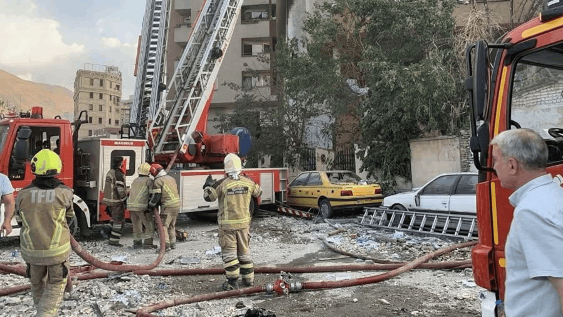 ئیسرائیل شەوی ڕابردوو دەیان شوێنی سەربازیی و ئەتۆمی لە ئێران بۆردوومان کرد