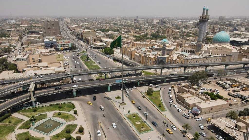 بەهۆی هەڵاتنی چەند تۆمەتبارێک ژمارەیەک ئەفسەر و کارمەند لە کارەکانیان دوور دەخرێنەوە