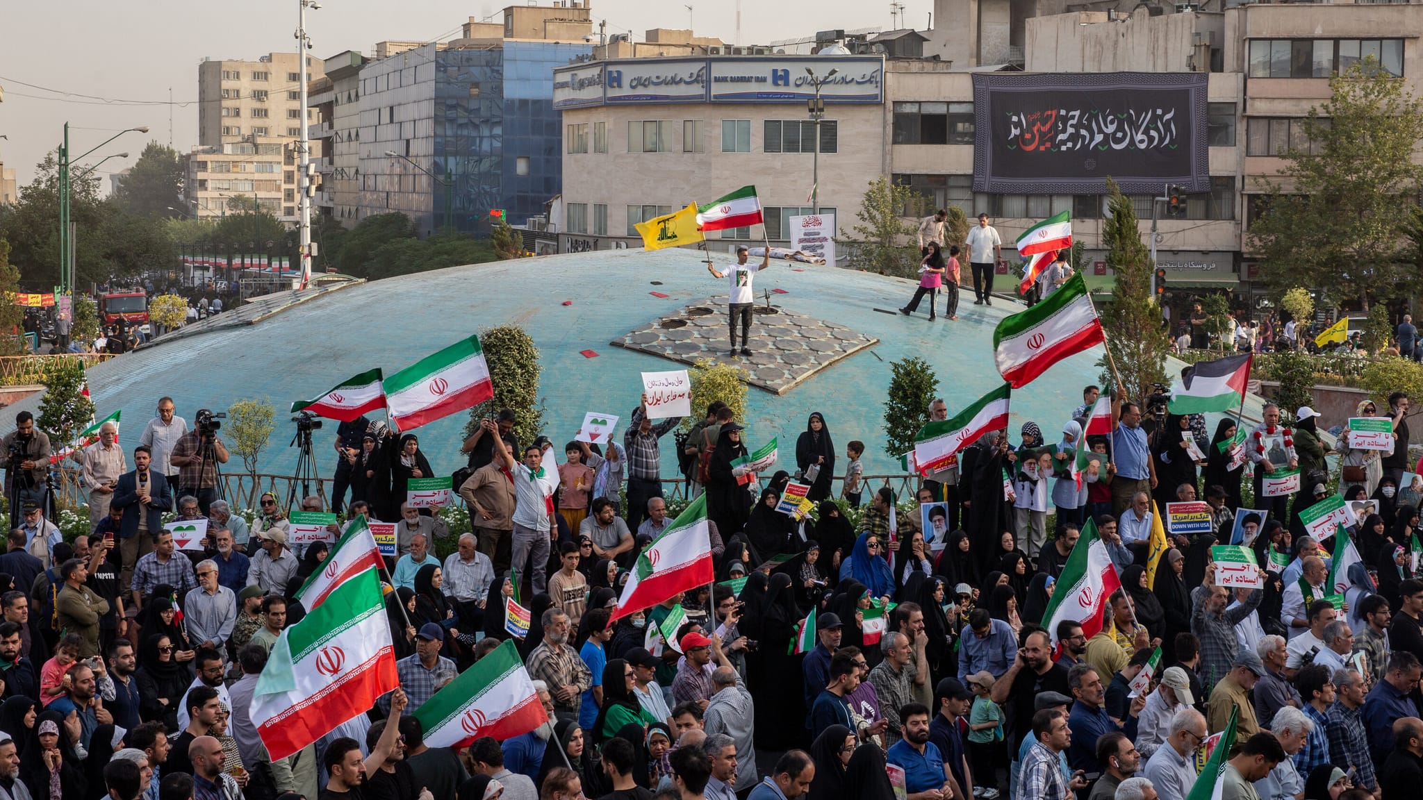 دوای 12 ڕۆژ لە جەنگ ئێران لە دۆخێکی ناهەموار و سەخت دایە