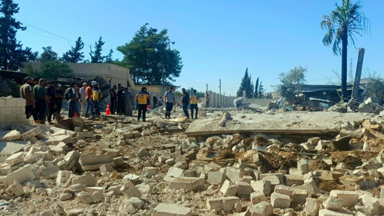 چەند تەقینەوەیەک گوندەوارەکانی ڕۆژهەڵاتی ئیدلب دەهەژێنێن