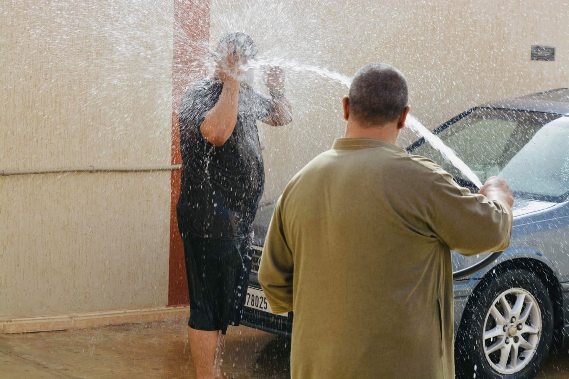 لە کەرکووک هەر کەسێک ئۆتۆمبێل لە نێو گەڕەکەکان بشوات سزای دارایی دەدرێت